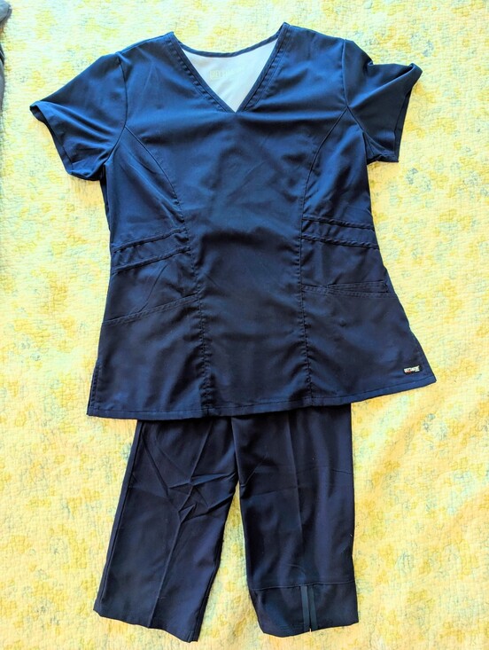 Grey's Anatomy Pants - Grey's Anatomy Navy V-Neck Scrub Top & Pants Set